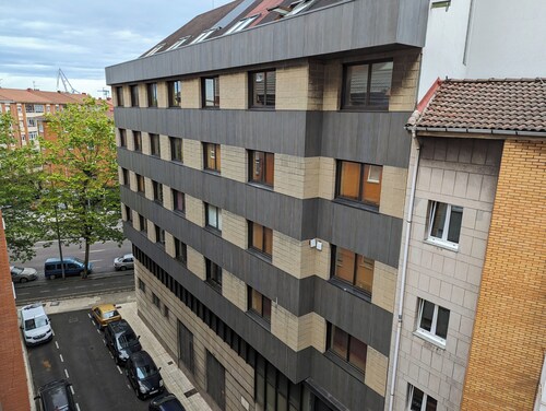 Retiro Arbeyal Gijón, el Piso Cerca de la Playa en la Zona Residencial