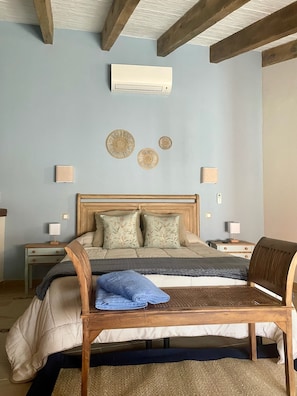 2 chambres, lit parapluie, Wi-Fi gratuit, draps fournis