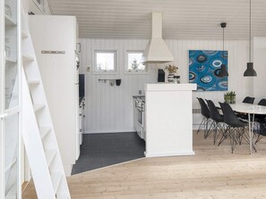 House | Interior - 4 Star Holiday Home in Juelsminde (Juelsminde)
