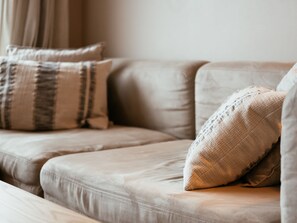 Apartment | Living area - Apartment in Koksijde Near the Sea (Koksijde)