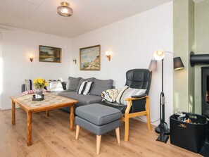 Interior - 8 Person Holiday Home in Blavand (Blavand)