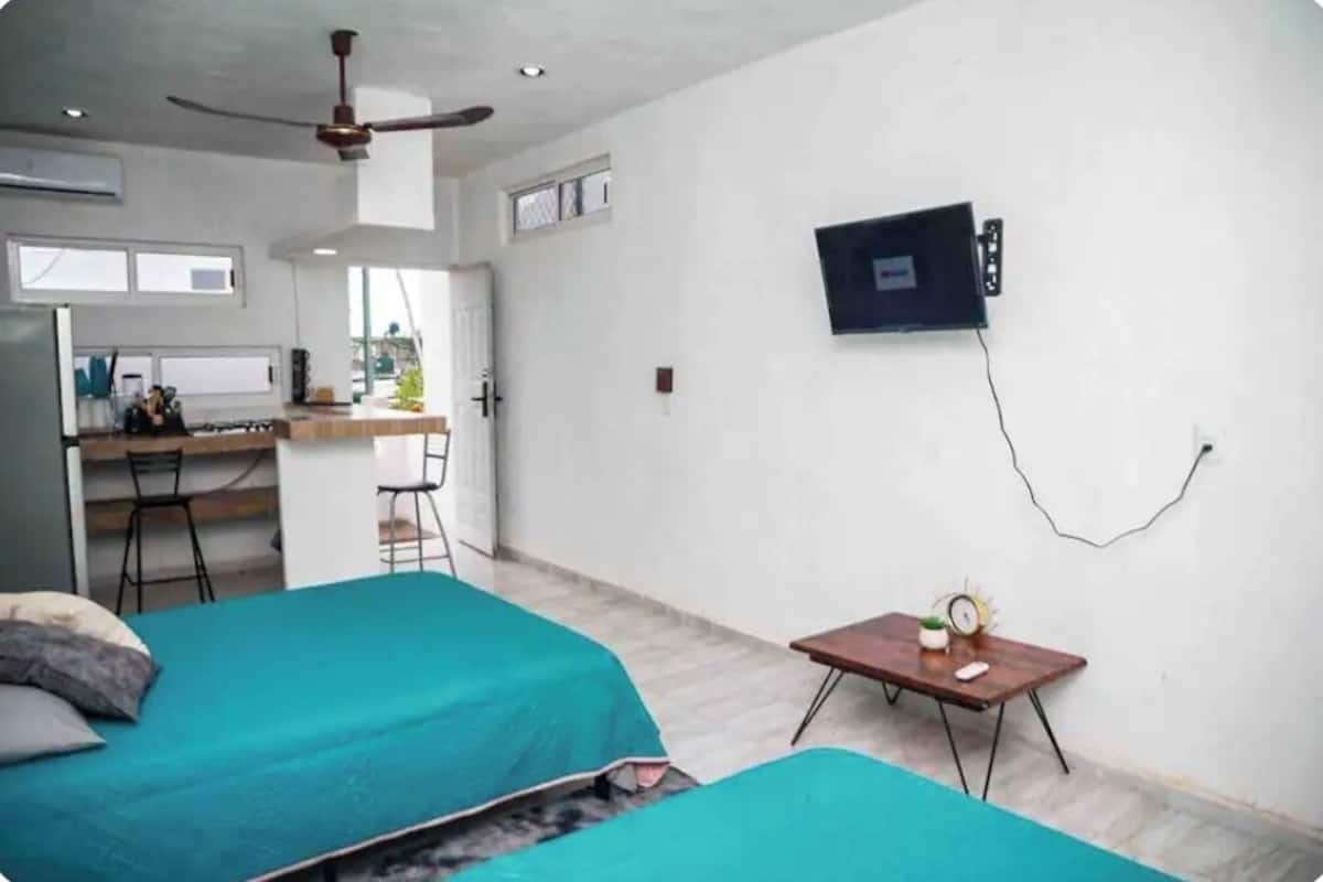 1 bedroom, iron/ironing board, free WiFi