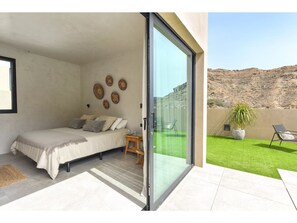 Maison | 3 chambres, ameublement personnalisé, draps fournis