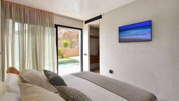 House | 3 bedrooms, individually furnished, bed sheets