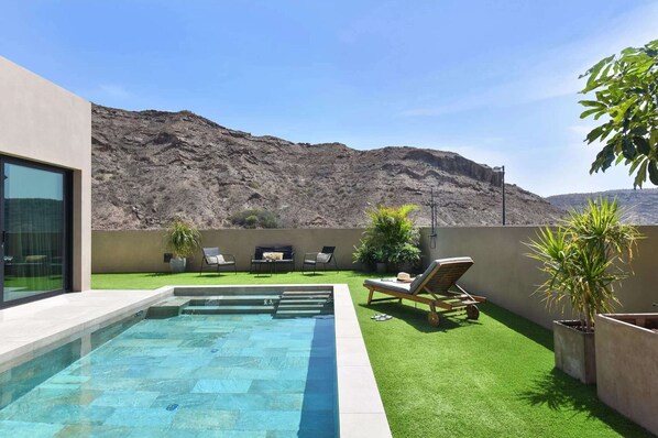House | Pool | Indoor pool, outdoor pool