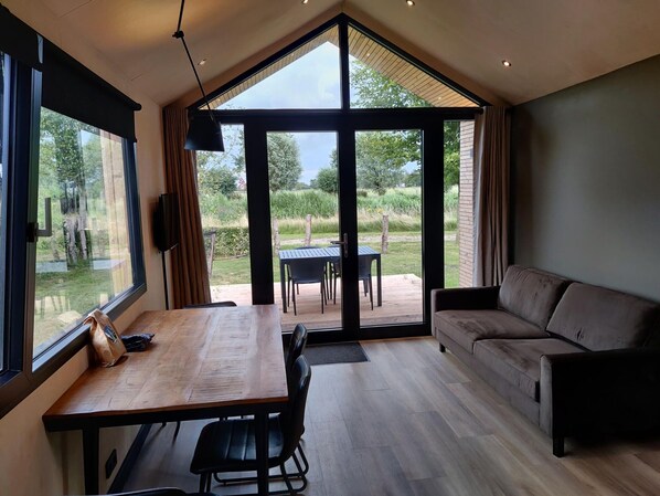 Chalet | Dining