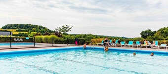 Modern Chalet 5 km. From Valkenburg