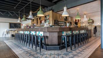 Chalet | Tempat makan