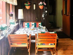House | Dining