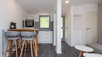 House | Private kitchen | Stovetop, high chair