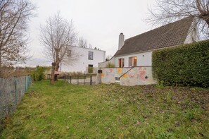 Property grounds - Quaint Villa With Enclosed Garden (Koksijde)