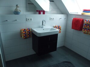 Ferienhaus | Badezimmer