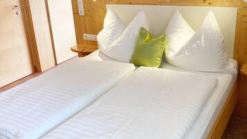 Apartment | 1 Schlafzimmer, individuell eingerichtet, Bettwäsche