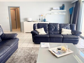 Living room - Apartment in Nieuwpoort Near Beach (Nieuwpoort)