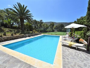 Ferienhaus | Pool | Innenpool, Außenpool