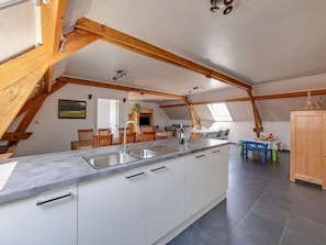 House | Private kitchen - Cottage on Sheep Farm With Gelateria (Merksplas)