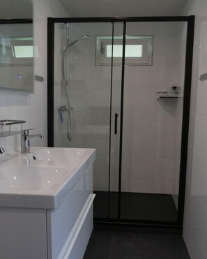 Apartment | Badezimmer | Handtücher