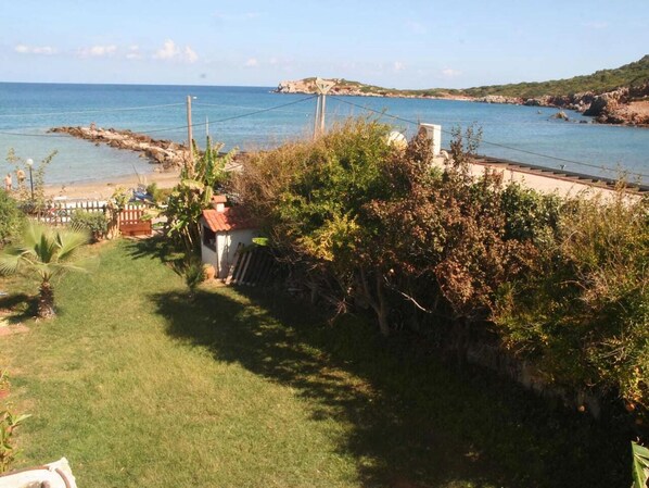 View from property - Holiday Home in Peoymno Garden (Mylopotamos)