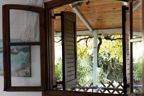 View from property - Holiday Home in Peoymno Garden (Mylopotamos)