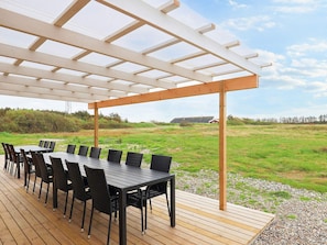 House | Dining - 5 Star Holiday Home in Lokken (Lokken)