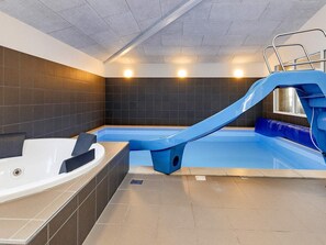 Maison | Piscine | Piscine couverte, piscine extérieure