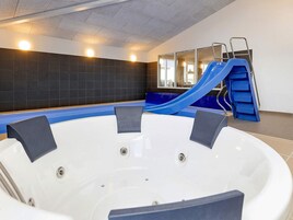 House | Spa treatment