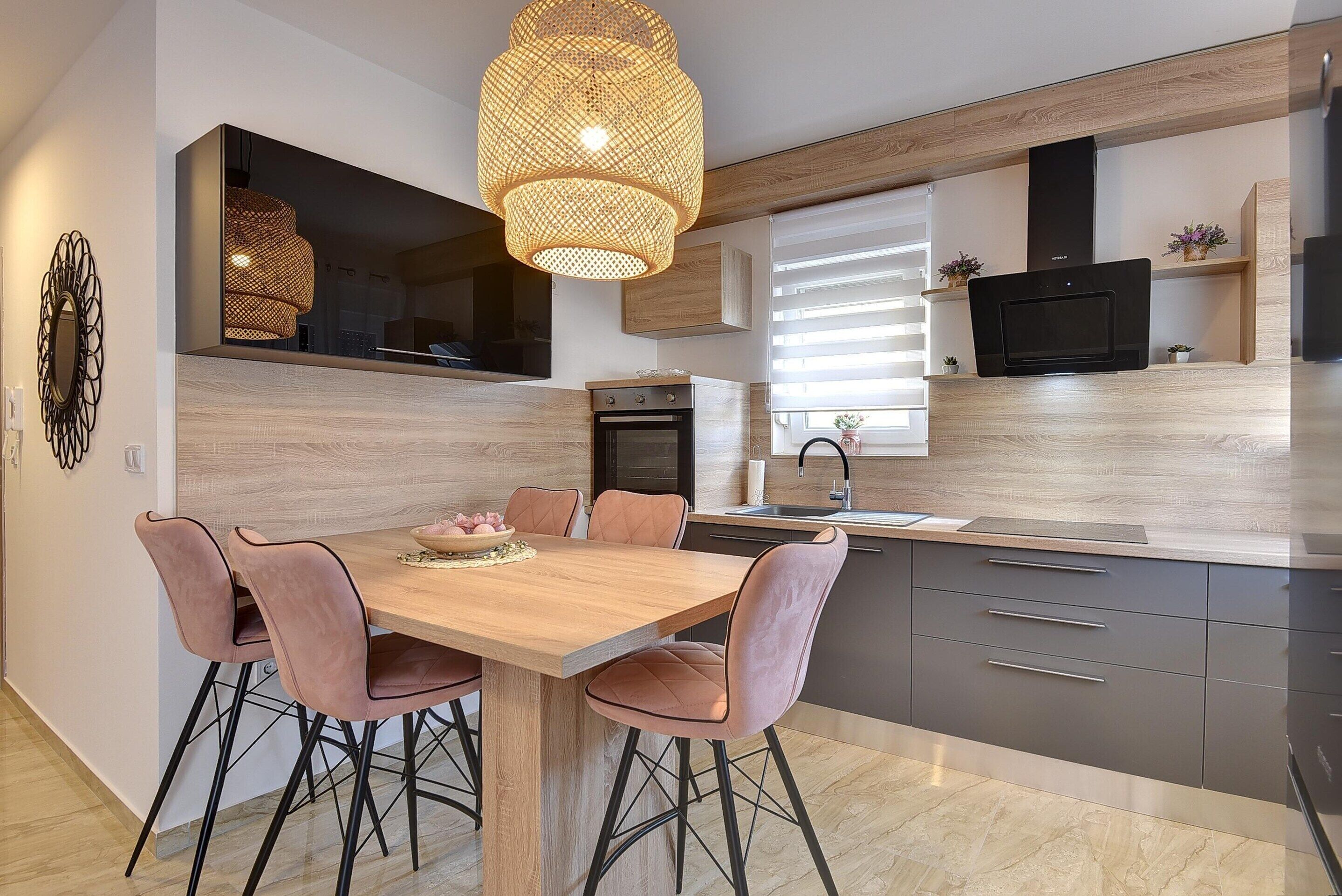 Apartment | 1 bedroom, iron/ironing board, bed sheets