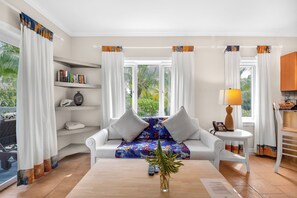 Standard Condo, 1 Bedroom, Garden View | In-room safe, iron/ironing board, free WiFi - Pineapple Fields Boutique Condo Hotel (Governor's Harbour)