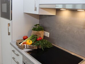 Ferienhaus | Eigene Küche | Ofen, Wasserkocher, Toaster