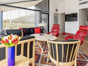 Living area - 10 Person Holiday Home in Albaek (Aalbaek)