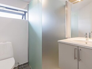 Ferienhaus | Badezimmer