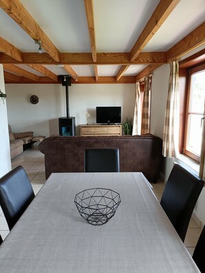 House | Dining