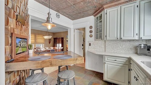 Spacious Buffalo-Niagara Home