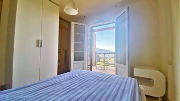 Villa | 3 bedrooms, bed sheets