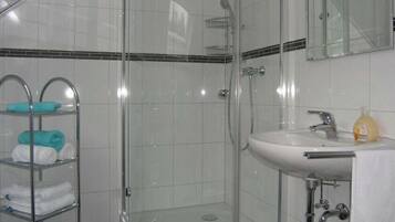 Ferienhaus | Badezimmer