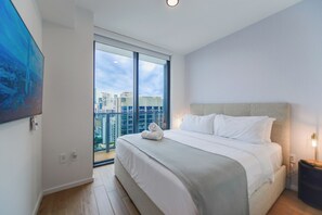 1 bedroom, premium bedding, iron/ironing board, free WiFi - Aparment Just Step Away at Bayfront Park (Miami)