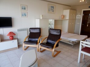 Living room - Family Apartment in Nieuwpoort (Nieuwpoort)