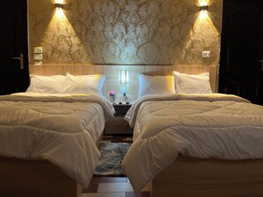 4 bedrooms, iron/ironing board, WiFi, bed sheets - Farido Pharaonic hostel
Pyramids area  (Giza)