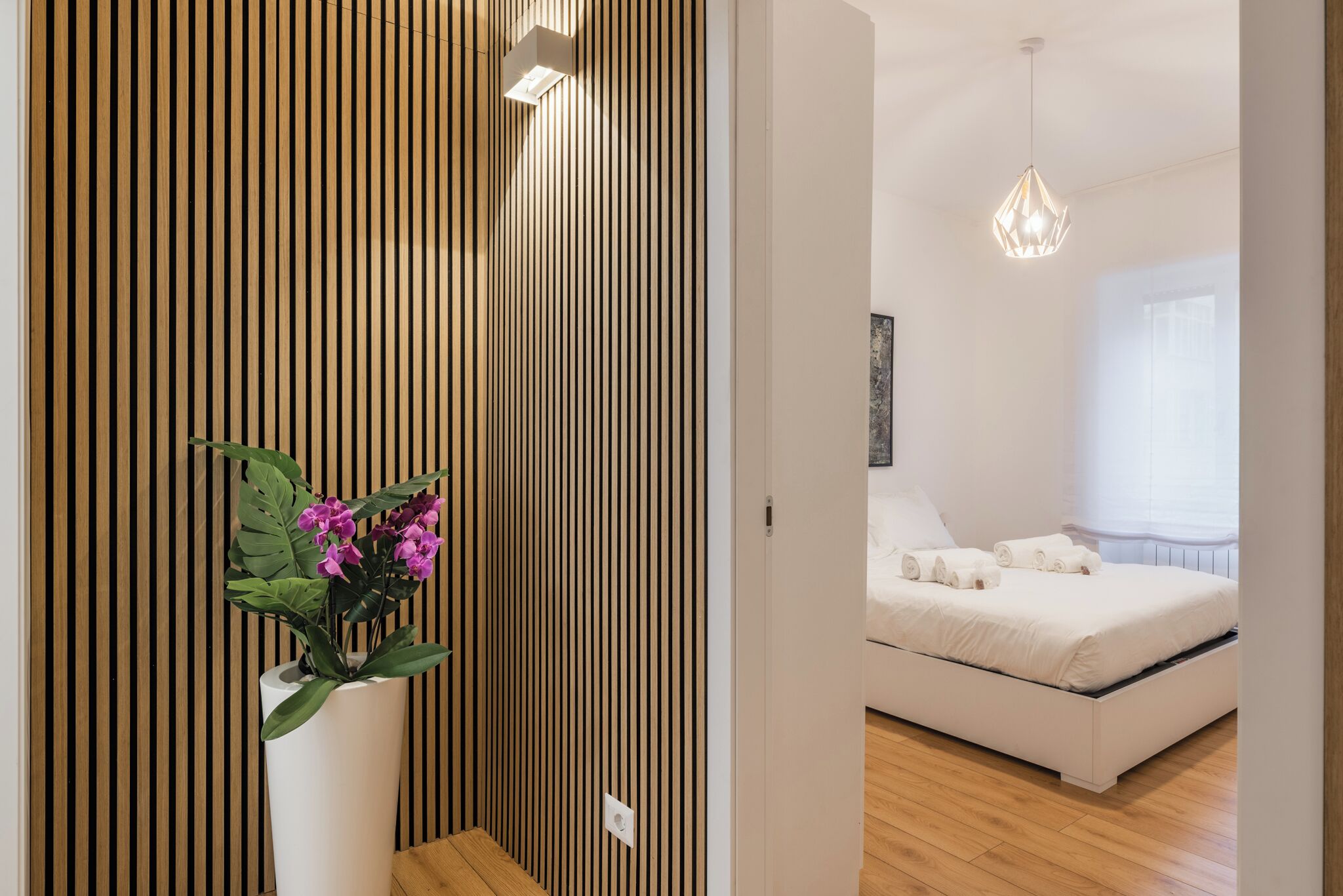 2 Schlafzimmer, Zimmersafe, Schreibtisch, Bügeleisen/Bügelbrett