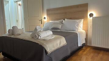 2 bedrooms, in-room safe, iron/ironing board, WiFi