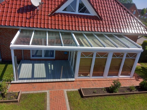 Stadtvilla mit Pool und Sauna