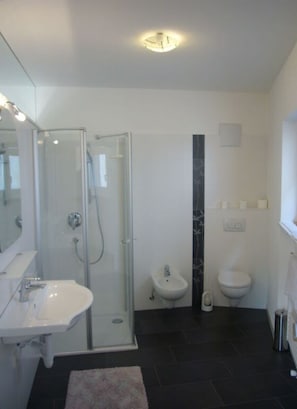 Bathroom - Quarter Graunerhof (Termeno Sulla Strada del Vino)
