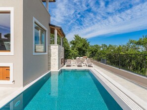 Outdoor pool - Villa Skarline Comfortable Holiday Residence (Buje)