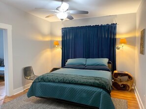 7 slaapkamers, een bureau, een strijkplank/strijkijzer, gratis wifi