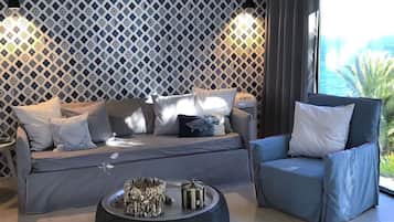 1 bedroom, iron/ironing board