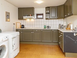 House | Private kitchen