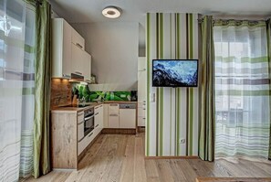 Apartment | Private kitchen | Highchair