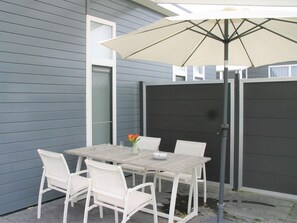 House | Dining