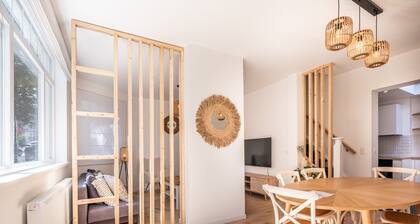 Garden Villa Steps From Beaches