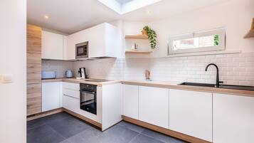 Vila | Dapur pribadi | Ketel listrik dan pemanggang roti